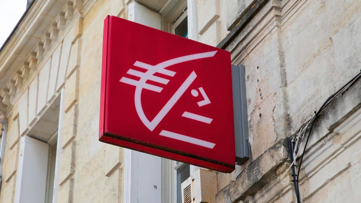 caisse d’épargne fermeture définitive de cette agence emblématique dans cette ville, les clients laissés sans solution